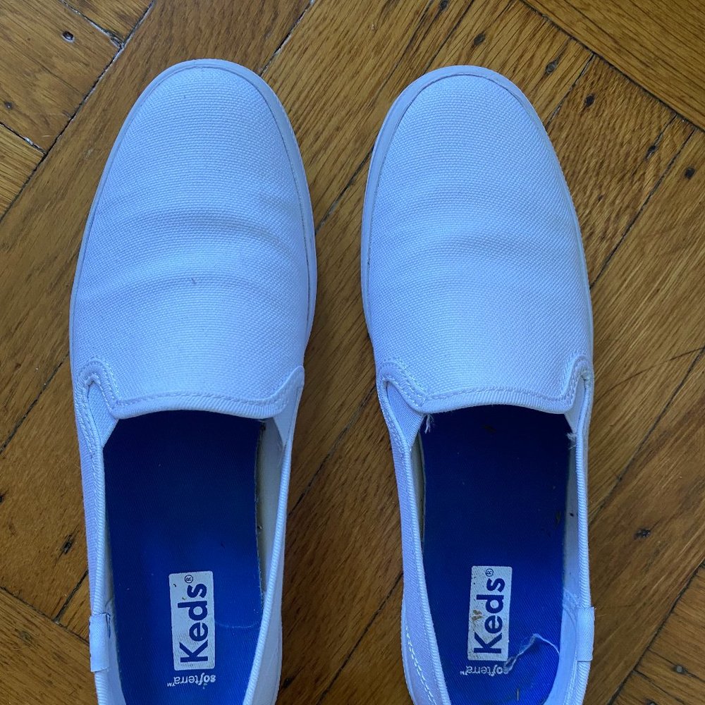 Keds Women's Champion Canvas Slip On Sneaker White 37